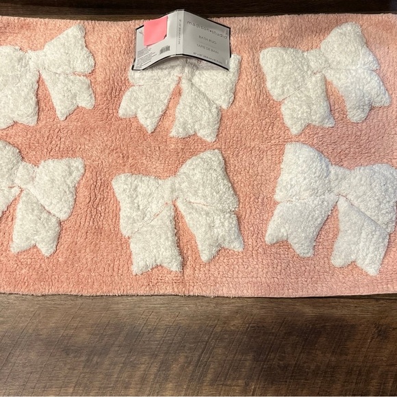 Pink Bow Bath Rug - Picture 1 of 5